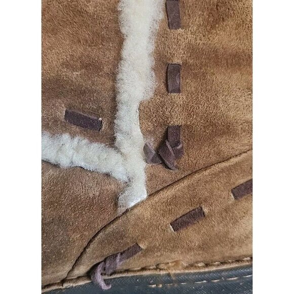 UGG Boots 8 Elijo Shearling Chestnut Brown Suede Cream 5674 Preowned Fast Ship - Picture 12 of 12